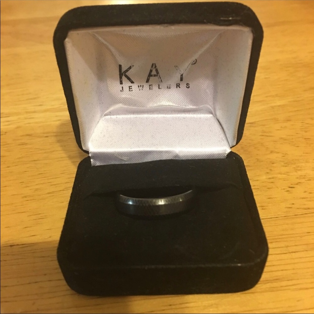 Triton TC 850 wedding ring. Kay jewelers pd 300